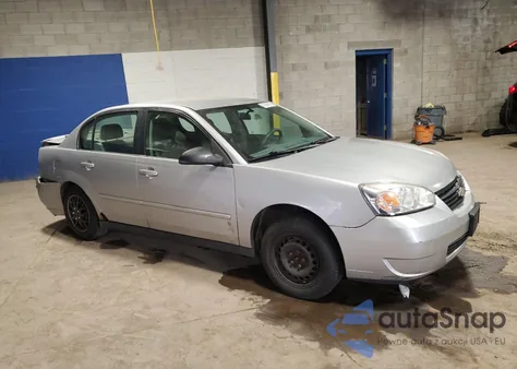 2007 Chevrolet Malibu Ls z USA, uszkodzony, nr VIN 1G1ZS57FX7F274069